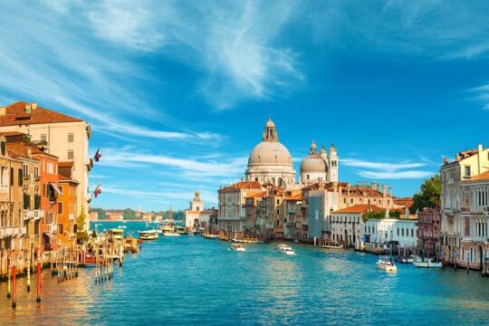 Private Cruise: Venice Viewed by the Water with 3-Course Dinner