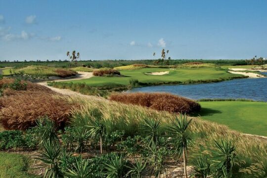 Play Riviera Cancun Golf Course