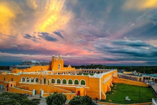 Private Tour: Magic Town of Izamal Day Trip