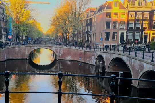 Old Amsterdam Stroll and Cheese Tasting Tour