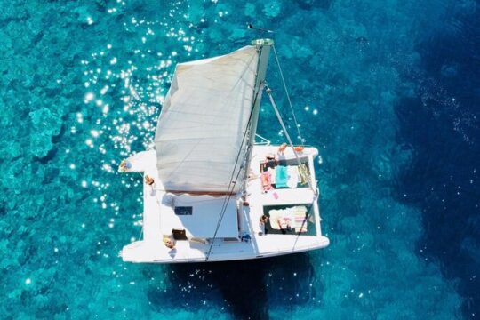 Porto Conte Half-day catamaran tour with aperitif