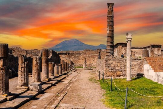 Private Tour of Pompeii, Sorrento and Positano