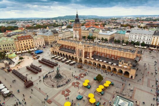 Krakow Old Town and Cloth Hall Private Guided Tour