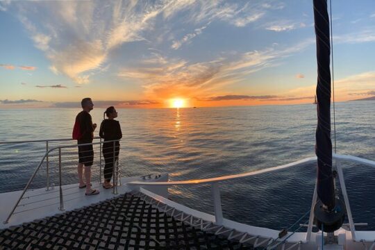Luxury Catamaran Cruise from Oahu