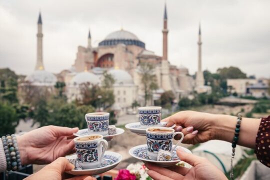 Bites And Bazaars Tour in Rüstem Paşa
