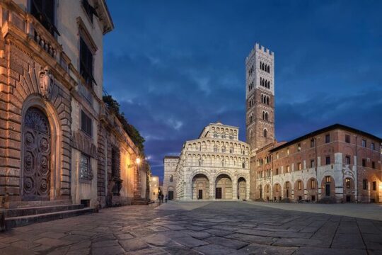Night Walking Tour of Lucca Under the Stars