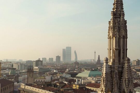 Guided tour of Milan at sunsetwith Cocktail under the stars