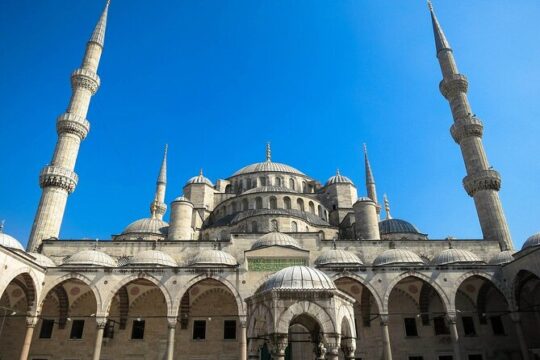 Istanbul shared: The Blue Mosque, Gulhane Park, Jawaher & Bazaar