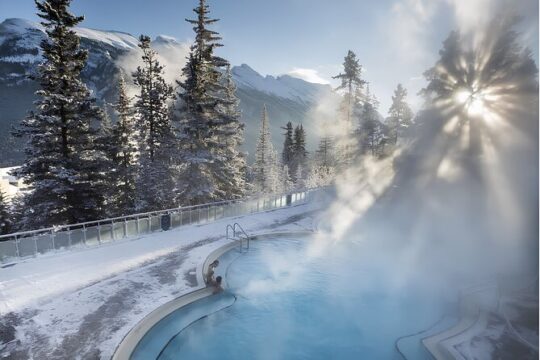 Lake Louise Johnston Canyon and Banff Hot Springs Ice Walk Tour