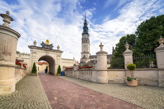 From Krakow: Częstochowa Black Madonna Private Experience