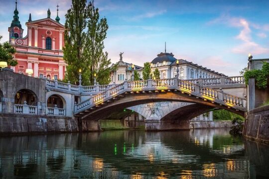 Layover in Ljubljana a Private Tour with a local: Best Highlights of Ljubljana