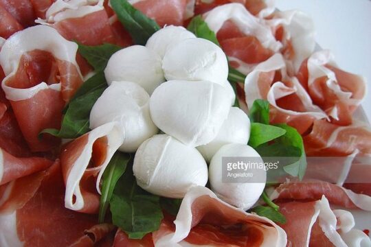 Alberobello guided tour & Dairy GUIDED TOUR With soft Lunch &