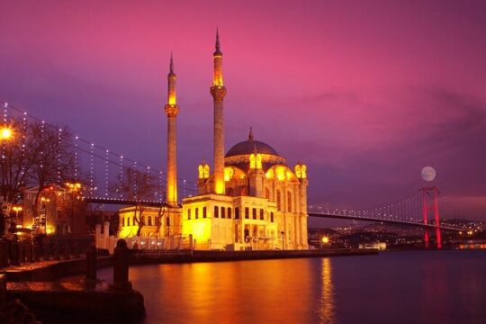 Bosphorus Night Yacht Cruise With Live Violinist