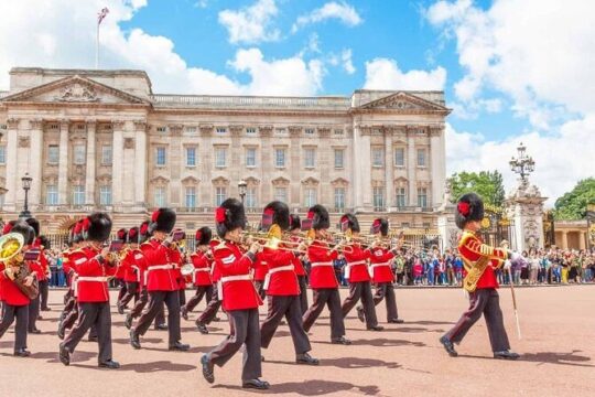 Full or Half Day London Sightseeing Tour with Licensed TFL Driver