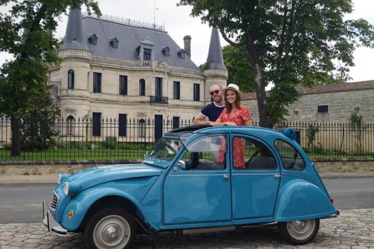 Margaux & Médoc: half day private tour in a lassic car