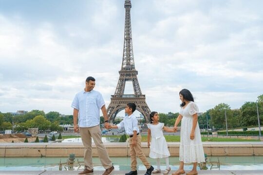 Paris Group Photoshoot with 30 Professional Photos