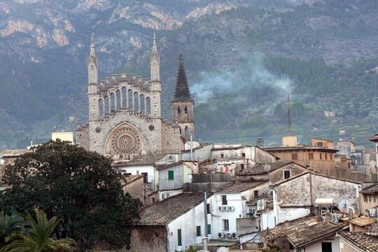Private Self-Guided Audio Tour in Mallorca