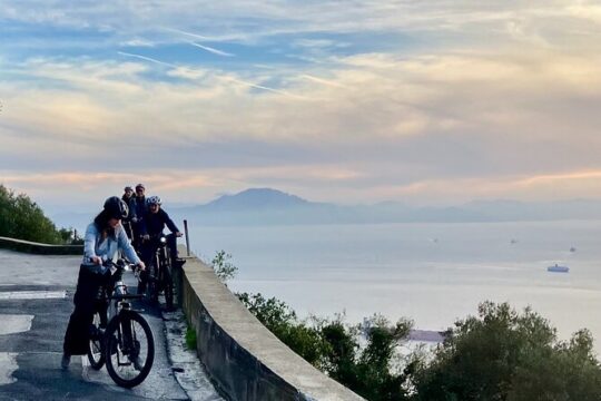 EBike-Gibraltar: Rock the Self-guided Tour with Smartguide App