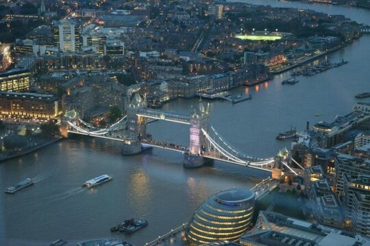 London Bridges at Night Private Illuminated Tour