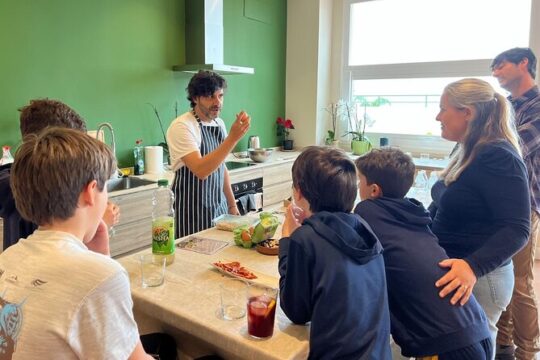 Spanish workshop cooking Spanish tortilla with mini wine tasting