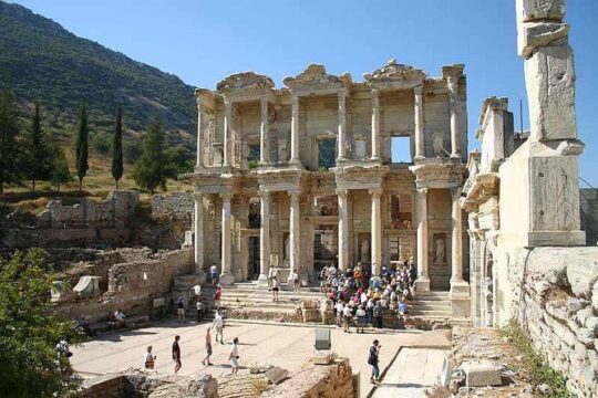 Shore Excursion 1 or 2 Day Private Tour from Kusadasi Port for Ephesus-Pergamon