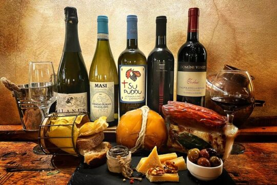 Rome Food Tasting with Wine Pairing and Tiber RiverBoat Ride