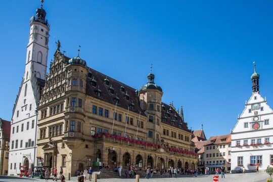 Munich to Rottemburg ob der Tauber and Harburg Private Day Trip