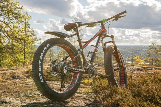 Cultural E-fatbike tour around Rovaniemi & Santa Claus Village