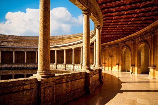 Skip-the-line Alhambra and Nasrid Palace Tour in Granada