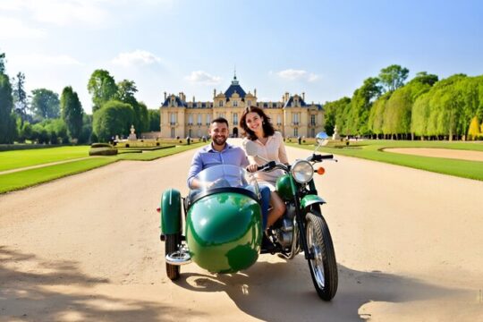 Versailles: Vintage Sidecar Tour from Paris with Entrance