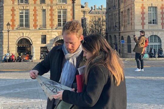 Historical Outdoor Escape Game in Paris: The Stone of Nicolas Flamel