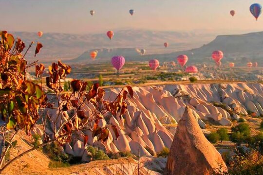 2 Days 1 Night Cappadocia Tour from Istanbul by Plane With Optional Balloon Ride