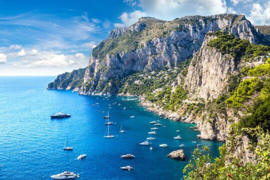 One Day Guided Tour of Capri with Transfers
