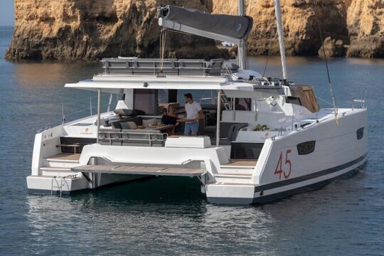 Sunset Aperitivo Cruise in Palermo with Sicilian Food
