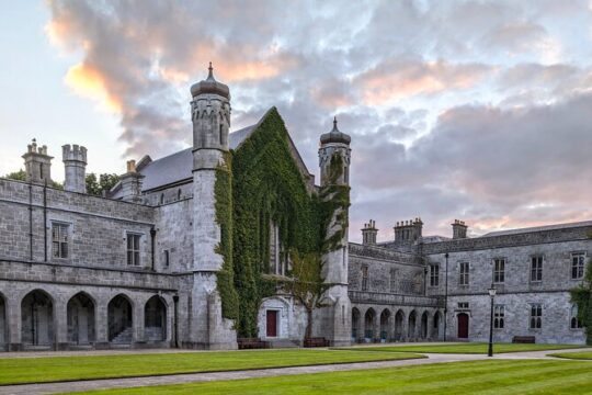 Explore Aberdeen in 60 minutes with a Local