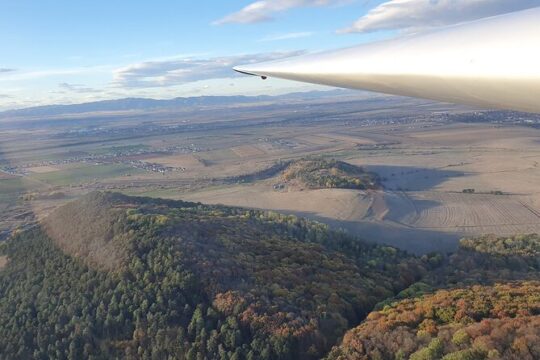 Soaring High The Ultimate Glider Flight Experience near Brasov