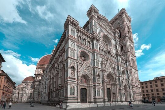 3 Hours Private Tour with Personal Photographer in Florence