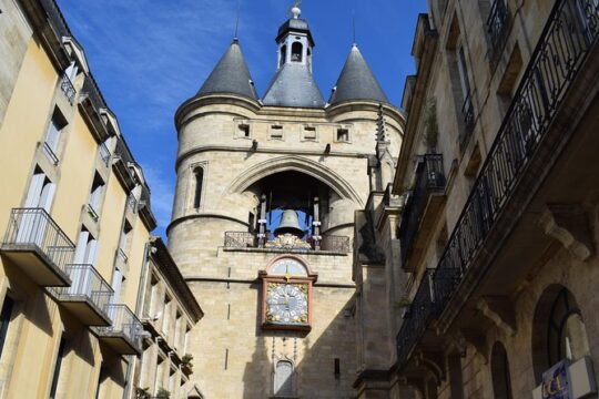 Walk in the old Bordeaux
