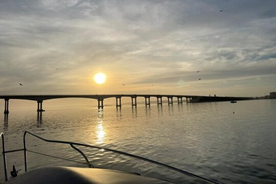 Boat trip and barbecue in Costa Nova for up to 6 people