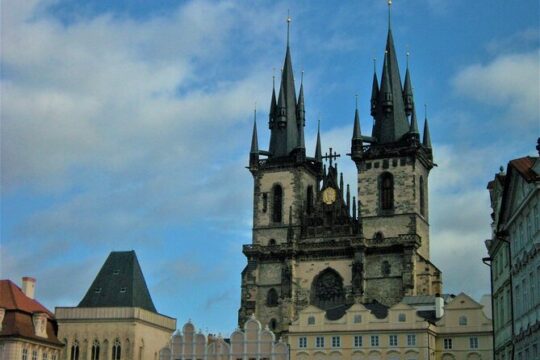 Full-Day Private Tour to Prague from Vienna with Licensed Guide