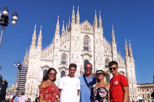 Milan Must-See Sites Guided Tour with Skip-the Line Tickets to Duomo & Cathedral