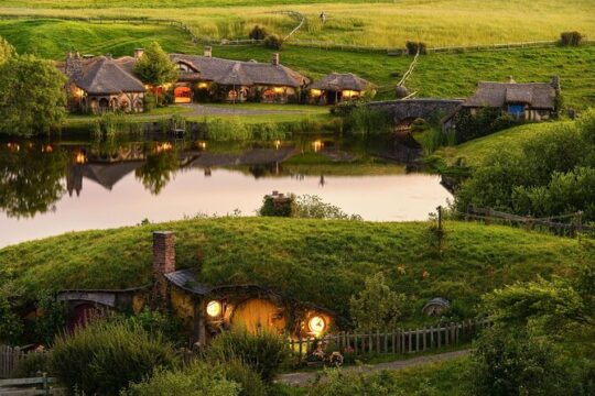 Hobbiton Movie Set Tour