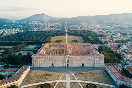 From Rome Private Tour to Pompeii and Royal Palace of Caserta