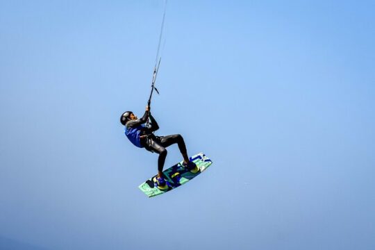 Semi-Private Kitesurfing Course in Tarifa Beginner confirmed