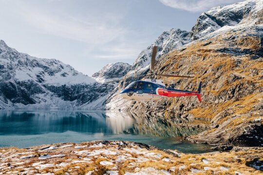 Milford Sound Helicopter and Cruise Tour from Queenstown