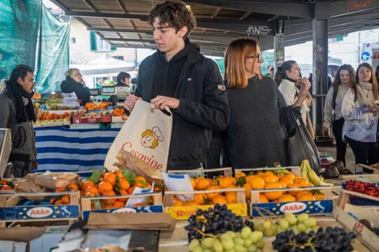 Modena Walking Tour & Traditional Cooking Class with Wine