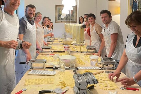 Authentic Italian Pasta-Making Class in Sardinia