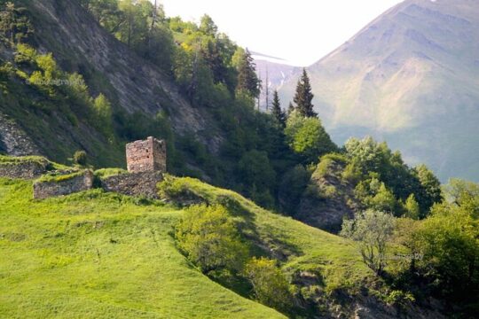 Private Full-Day Hiking Tour in Khada Valley