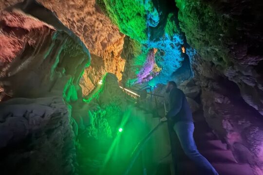 Alicante; Cuevas del Canelobre and Busot Local Guide with Transfer