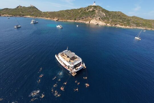 Catamaran Cruise in the Gulf of Ajaccio 4H